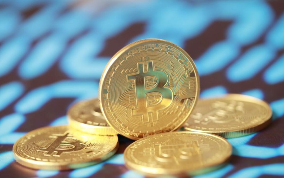 以特币和比特币(犇比特币和比特币的区别)