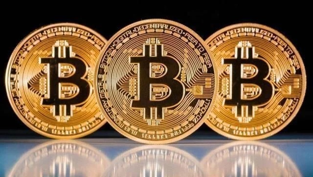 重仓比特币有哪些币(比特币再现史诗级爆仓)