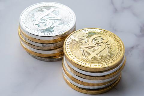 比特币与各种币图形(比特币与各种币图形对比)